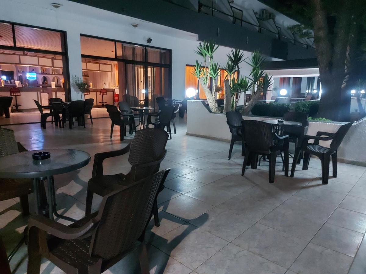 Hotel Aegean Pearl Tigaki Exterior foto
